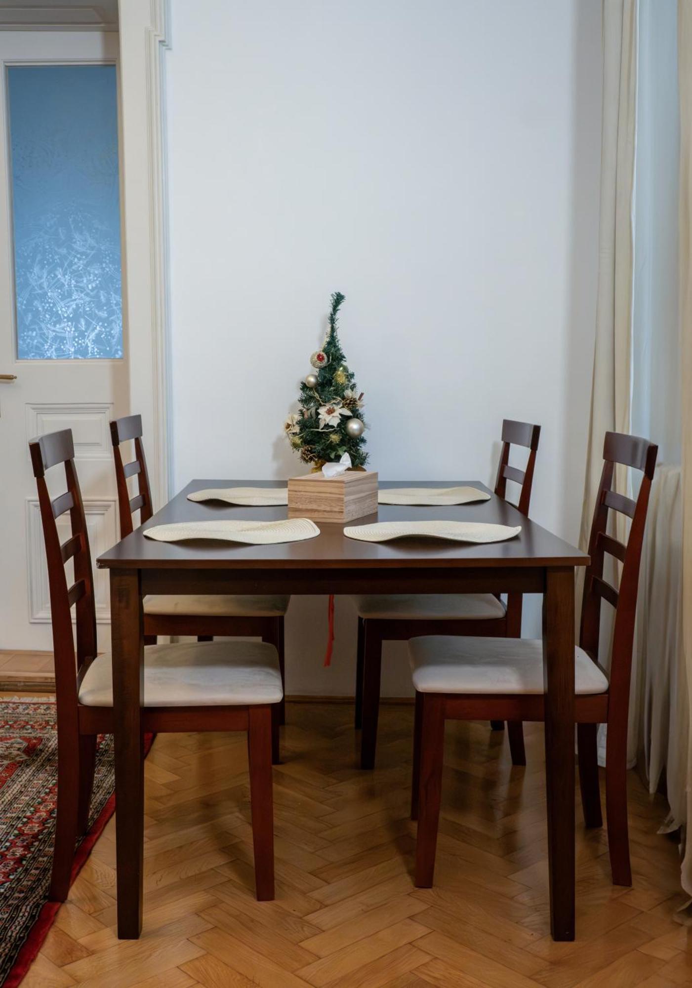 Casa Puscariu Apartment Brasov Luaran gambar