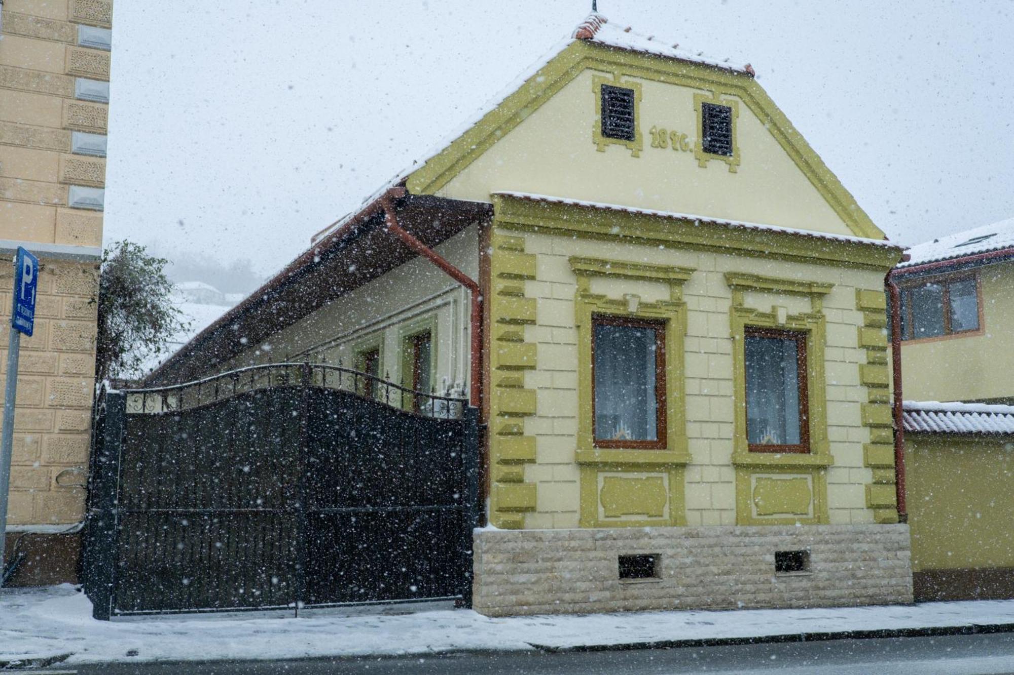 Casa Puscariu Apartment Brasov Luaran gambar